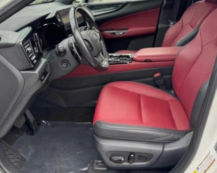 Белый Лексус НХ, объемом двигателя 2.5 л и пробегом 16 тыс. км за 21000 $, фото 8 на Automoto.ua