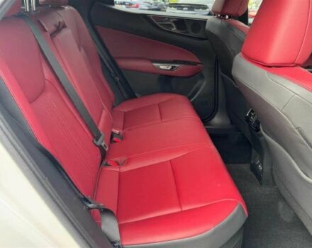 Белый Лексус НХ, объемом двигателя 2.5 л и пробегом 16 тыс. км за 21000 $, фото 11 на Automoto.ua