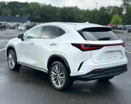 Білий Лексус НХ, об'ємом двигуна 2.4 л та пробігом 10 тис. км за 19000 $, фото 4 на Automoto.ua