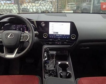 Білий Лексус НХ, об'ємом двигуна 2 л та пробігом 42 тис. км за 40765 $, фото 7 на Automoto.ua