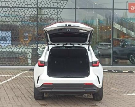 Білий Лексус НХ, об'ємом двигуна 2 л та пробігом 42 тис. км за 40765 $, фото 9 на Automoto.ua