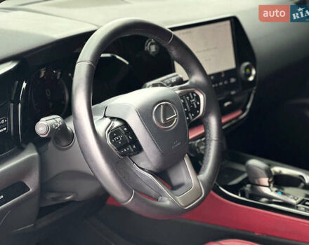Белый Лексус НХ, объемом двигателя 2.49 л и пробегом 34 тыс. км за 47000 $, фото 12 на Automoto.ua