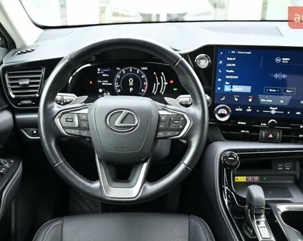 Лексус НХ 2022 у Києві на Automoto.ua Білий Лексус НХ, об'ємом двигуна 2.49 л та пробігом 81 тис. км за 44993 $, фото 8 на Automoto.ua