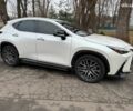 Белый Лексус НХ, объемом двигателя 2.5 л и пробегом 18 тыс. км за 51690 $, фото 3 на Automoto.ua