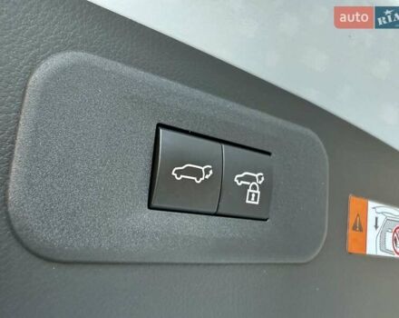 Білий Лексус НХ, об'ємом двигуна 2.49 л та пробігом 11 тис. км за 49999 $, фото 43 на Automoto.ua