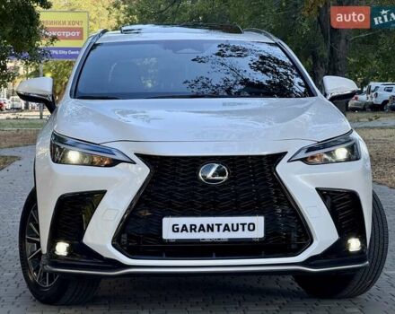 Білий Лексус НХ, об'ємом двигуна 2.49 л та пробігом 11 тис. км за 49999 $, фото 24 на Automoto.ua