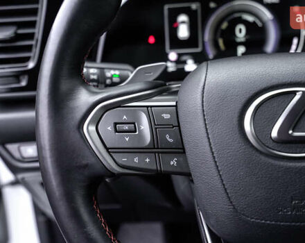 Белый Лексус НХ, объемом двигателя 2.49 л и пробегом 60 тыс. км за 57931 $, фото 19 на Automoto.ua