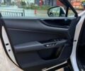 Білий Лексус НХ, об'ємом двигуна 1.99 л та пробігом 7 тис. км за 52900 $, фото 11 на Automoto.ua