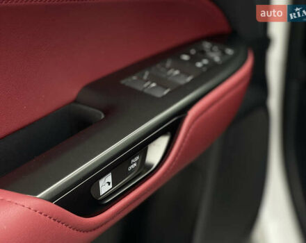 Білий Лексус НХ, об'ємом двигуна 2.49 л та пробігом 14 тис. км за 39900 $, фото 13 на Automoto.ua