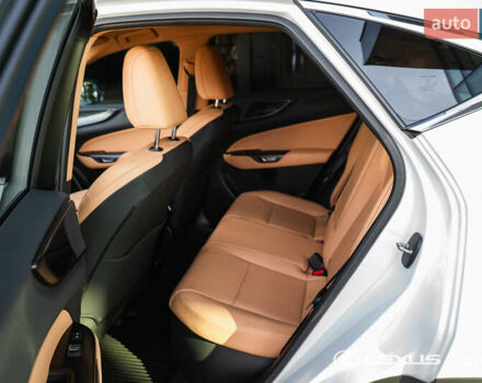 Лексус НХ 2024 у Дніпро (Дніпропетровську) на Automoto.ua Білий Лексус НХ, об'ємом двигуна 2.49 л та пробігом 14 тис. км за 57300 $, фото 16 на Automoto.ua