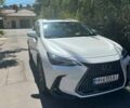Білий Лексус НХ, об'ємом двигуна 2.49 л та пробігом 15 тис. км за 55000 $, фото 1 на Automoto.ua