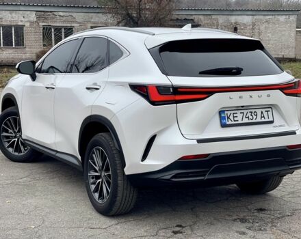 Білий Лексус НХ, об'ємом двигуна 2.5 л та пробігом 14 тис. км за 39900 $, фото 4 на Automoto.ua