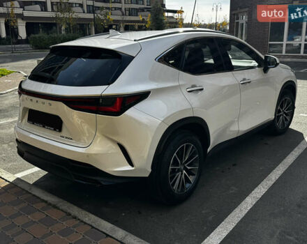 Белый Лексус НХ, объемом двигателя 2.49 л и пробегом 8 тыс. км за 68700 $, фото 8 на Automoto.ua