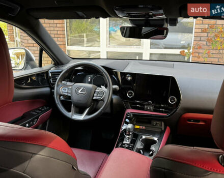 Белый Лексус НХ, объемом двигателя 2.49 л и пробегом 8 тыс. км за 68700 $, фото 68 на Automoto.ua