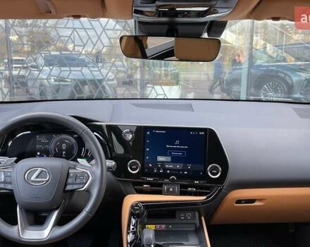 Белый Лексус НХ, объемом двигателя 2.49 л и пробегом 17 тыс. км за 58319 $, фото 7 на Automoto.ua