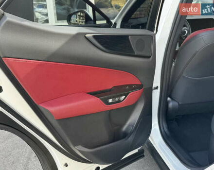 Белый Лексус НХ, объемом двигателя 2.49 л и пробегом 8 тыс. км за 68700 $, фото 55 на Automoto.ua