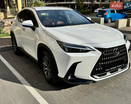 Белый Лексус НХ, объемом двигателя 2.49 л и пробегом 8 тыс. км за 68700 $, фото 11 на Automoto.ua