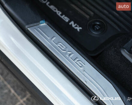 Лексус НХ 2024 у Дніпро (Дніпропетровську) на Automoto.ua Білий Лексус НХ, об'ємом двигуна 2.49 л та пробігом 14 тис. км за 57300 $, фото 40 на Automoto.ua