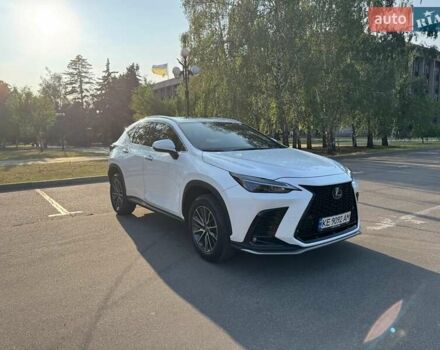 Белый Лексус НХ, объемом двигателя 2.5 л и пробегом 15 тыс. км за 52500 $, фото 10 на Automoto.ua