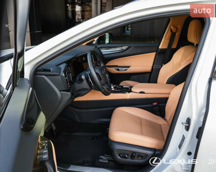 Лексус НХ 2024 у Дніпро (Дніпропетровську) на Automoto.ua Білий Лексус НХ, об'ємом двигуна 2.49 л та пробігом 14 тис. км за 57300 $, фото 11 на Automoto.ua