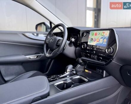 Білий Лексус НХ, об'ємом двигуна 2.49 л та пробігом 6 тис. км за 61300 $, фото 23 на Automoto.ua