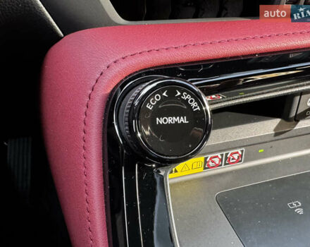 Белый Лексус НХ, объемом двигателя 2.49 л и пробегом 8 тыс. км за 68700 $, фото 25 на Automoto.ua