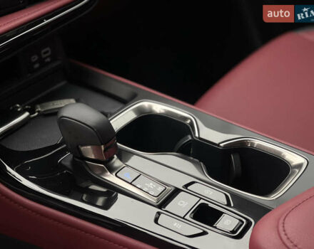 Білий Лексус НХ, об'ємом двигуна 2.49 л та пробігом 14 тис. км за 39900 $, фото 10 на Automoto.ua