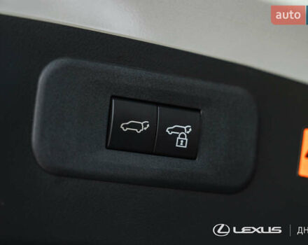 Лексус НХ 2024 у Дніпро (Дніпропетровську) на Automoto.ua Білий Лексус НХ, об'ємом двигуна 2.49 л та пробігом 14 тис. км за 57300 $, фото 42 на Automoto.ua