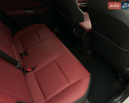 Белый Лексус НХ, объемом двигателя 2.49 л и пробегом 14 тыс. км за 39500 $, фото 9 на Automoto.ua