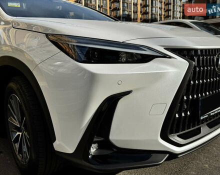 Белый Лексус НХ, объемом двигателя 2.49 л и пробегом 8 тыс. км за 68700 $, фото 13 на Automoto.ua