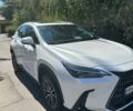 Білий Лексус НХ, об'ємом двигуна 2.49 л та пробігом 15 тис. км за 55000 $, фото 1 на Automoto.ua
