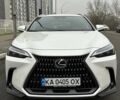 Белый Лексус НХ, объемом двигателя 2.49 л и пробегом 54 тыс. км за 56000 $, фото 1 на Automoto.ua