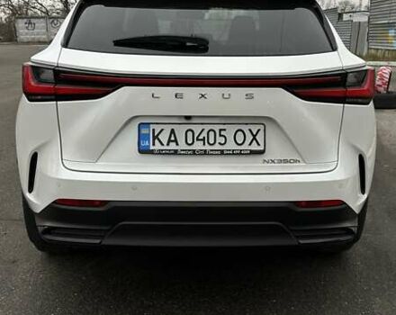 Белый Лексус НХ, объемом двигателя 2.49 л и пробегом 54 тыс. км за 56000 $, фото 3 на Automoto.ua