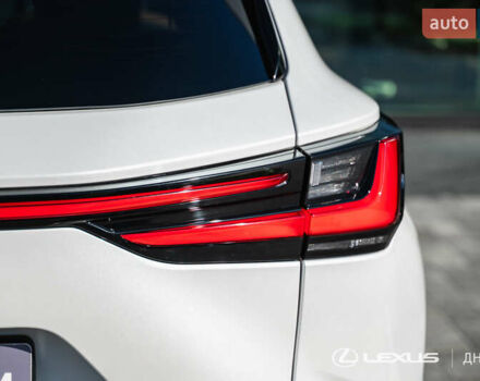 Лексус НХ 2024 у Дніпро (Дніпропетровську) на Automoto.ua Білий Лексус НХ, об'ємом двигуна 2.49 л та пробігом 14 тис. км за 57300 $, фото 34 на Automoto.ua