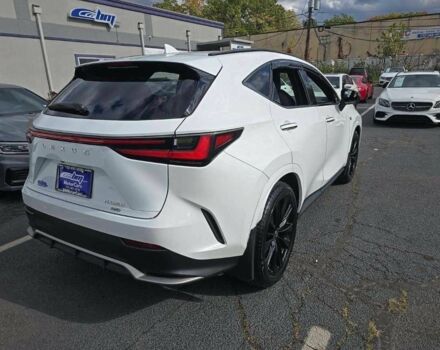 Белый Лексус НХ, объемом двигателя 0 л и пробегом 42 тыс. км за 48000 $, фото 3 на Automoto.ua