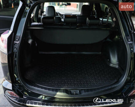 Лексус НХ 2024 у Дніпро (Дніпропетровську) на Automoto.ua Білий Лексус НХ, об'ємом двигуна 2.49 л та пробігом 14 тис. км за 57300 $, фото 41 на Automoto.ua