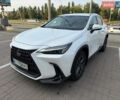 Белый Лексус НХ, объемом двигателя 2.49 л и пробегом 9 тыс. км за 63000 $, фото 1 на Automoto.ua