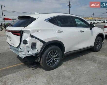 Білий Лексус НХ, об'ємом двигуна 2.5 л та пробігом 1 тис. км за 19000 $, фото 4 на Automoto.ua
