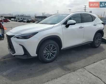 Білий Лексус НХ, об'ємом двигуна 2.5 л та пробігом 1 тис. км за 19000 $, фото 1 на Automoto.ua