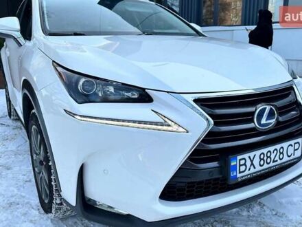 Білий Лексус НХ, об'ємом двигуна 2.49 л та пробігом 185 тис. км за 22300 $, фото 1 на Automoto.ua