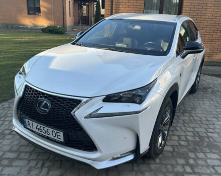 Білий Лексус НХ, об'ємом двигуна 2.49 л та пробігом 129 тис. км за 28000 $, фото 1 на Automoto.ua