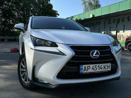 Лексус НХ 2015 в Харькове на Automoto.ua Белый Лексус НХ, объемом двигателя 2.49 л и пробегом 142 тыс. км за 26500 $, фото 1 на Automoto.ua