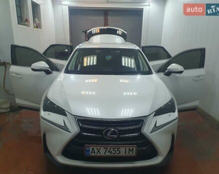 Белый Лексус НХ, объемом двигателя 2.49 л и пробегом 177 тыс. км за 24500 $, фото 1 на Automoto.ua