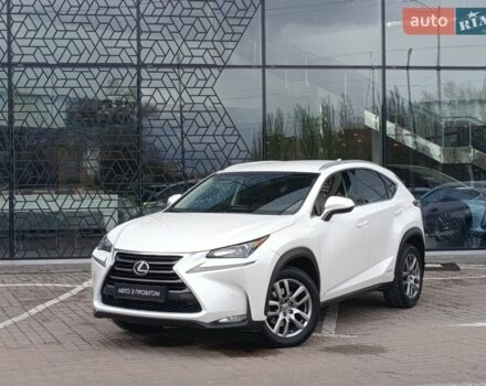 Белый Лексус НХ, объемом двигателя 2.19 л и пробегом 150 тыс. км за 26376 $, фото 1 на Automoto.ua