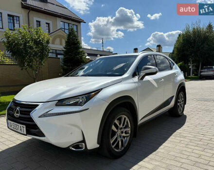 Білий Лексус НХ, об'ємом двигуна 2 л та пробігом 210 тис. км за 21999 $, фото 1 на Automoto.ua