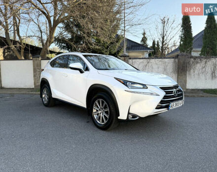 Білий Лексус НХ, об'ємом двигуна 2 л та пробігом 130 тис. км за 22000 $, фото 1 на Automoto.ua