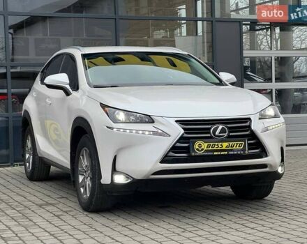 Білий Лексус НХ, об'ємом двигуна 1.99 л та пробігом 190 тис. км за 20900 $, фото 1 на Automoto.ua