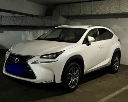 Белый Лексус НХ, объемом двигателя 2.5 л и пробегом 114 тыс. км за 26000 $, фото 1 на Automoto.ua