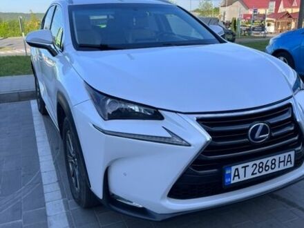 Белый Лексус НХ, объемом двигателя 2 л и пробегом 109 тыс. км за 20000 $, фото 1 на Automoto.ua