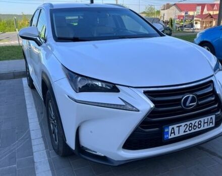 Белый Лексус НХ, объемом двигателя 2 л и пробегом 109 тыс. км за 20000 $, фото 1 на Automoto.ua
